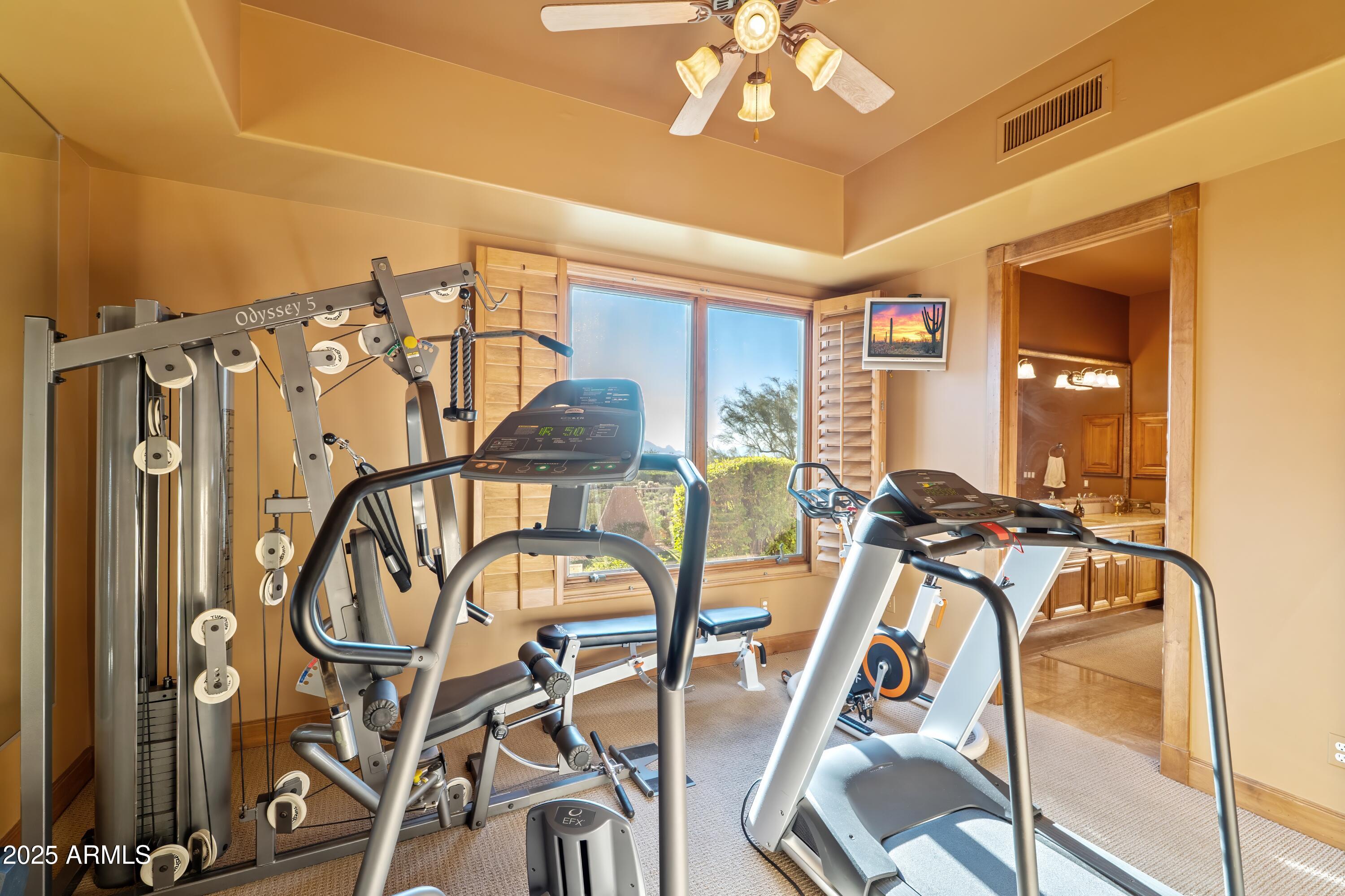 13249 E SUMMIT Drive