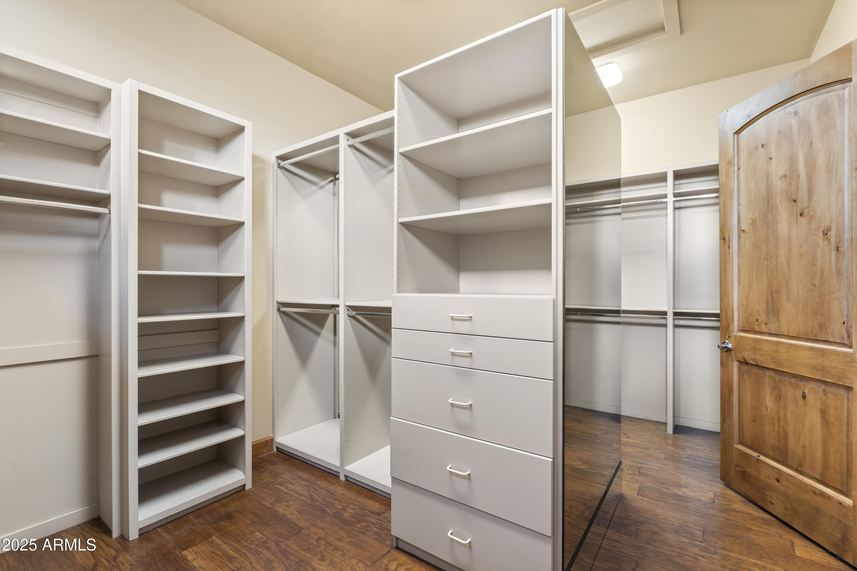 13249 E SUMMIT Drive