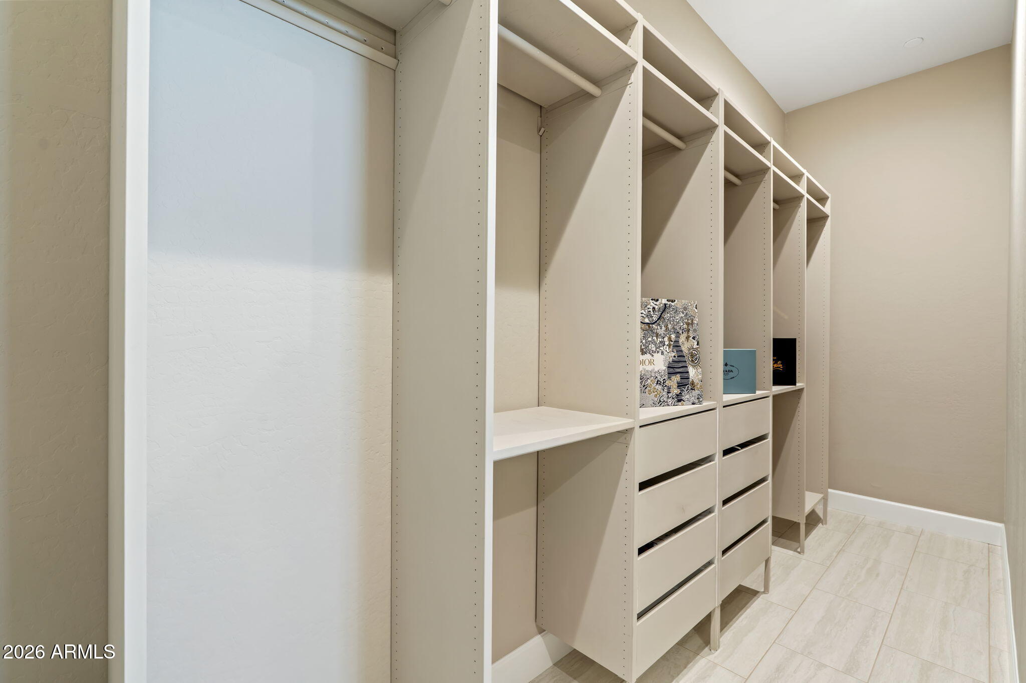 7652 E CAMINO DEL MONTE