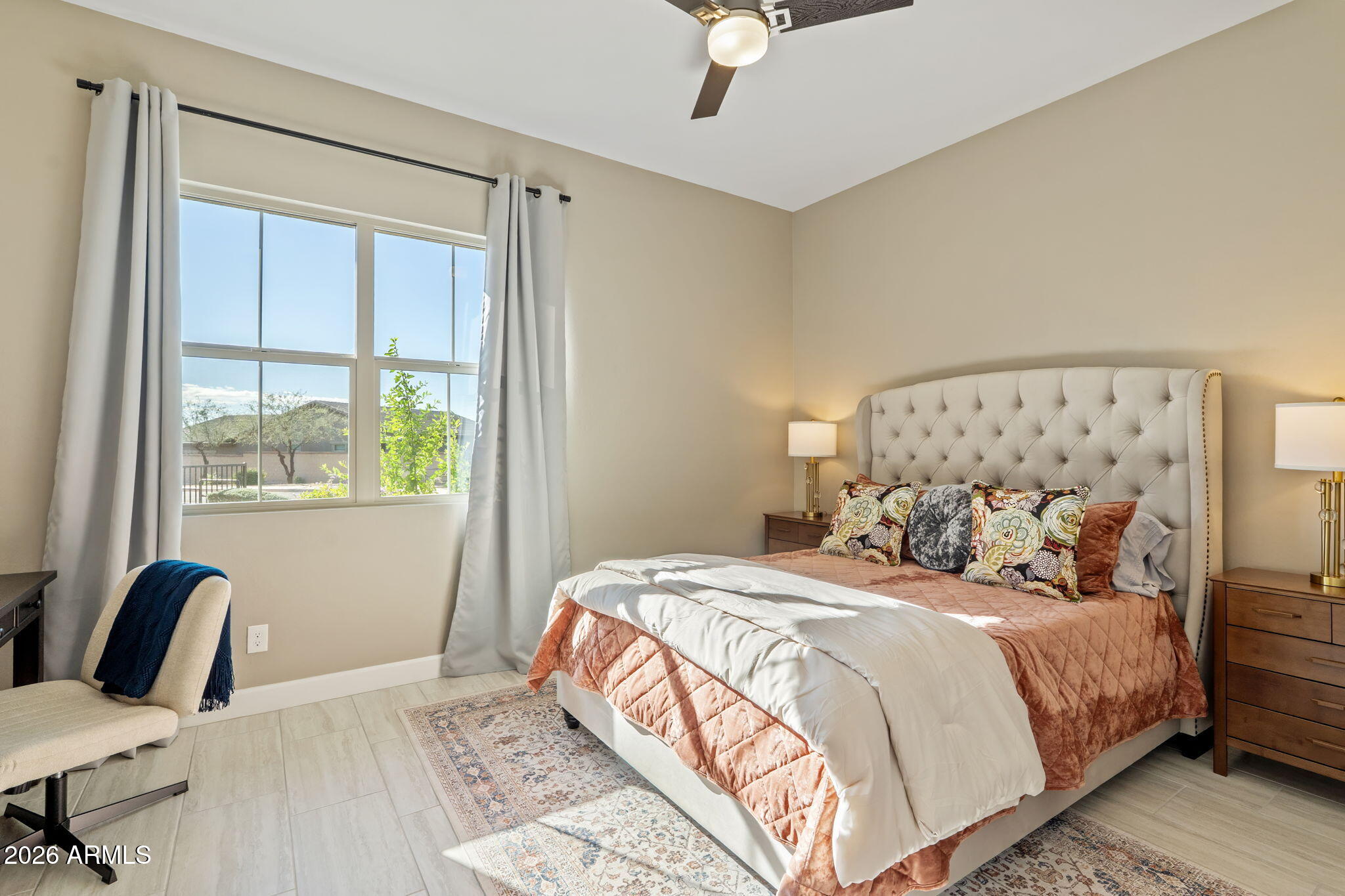 7652 E CAMINO DEL MONTE