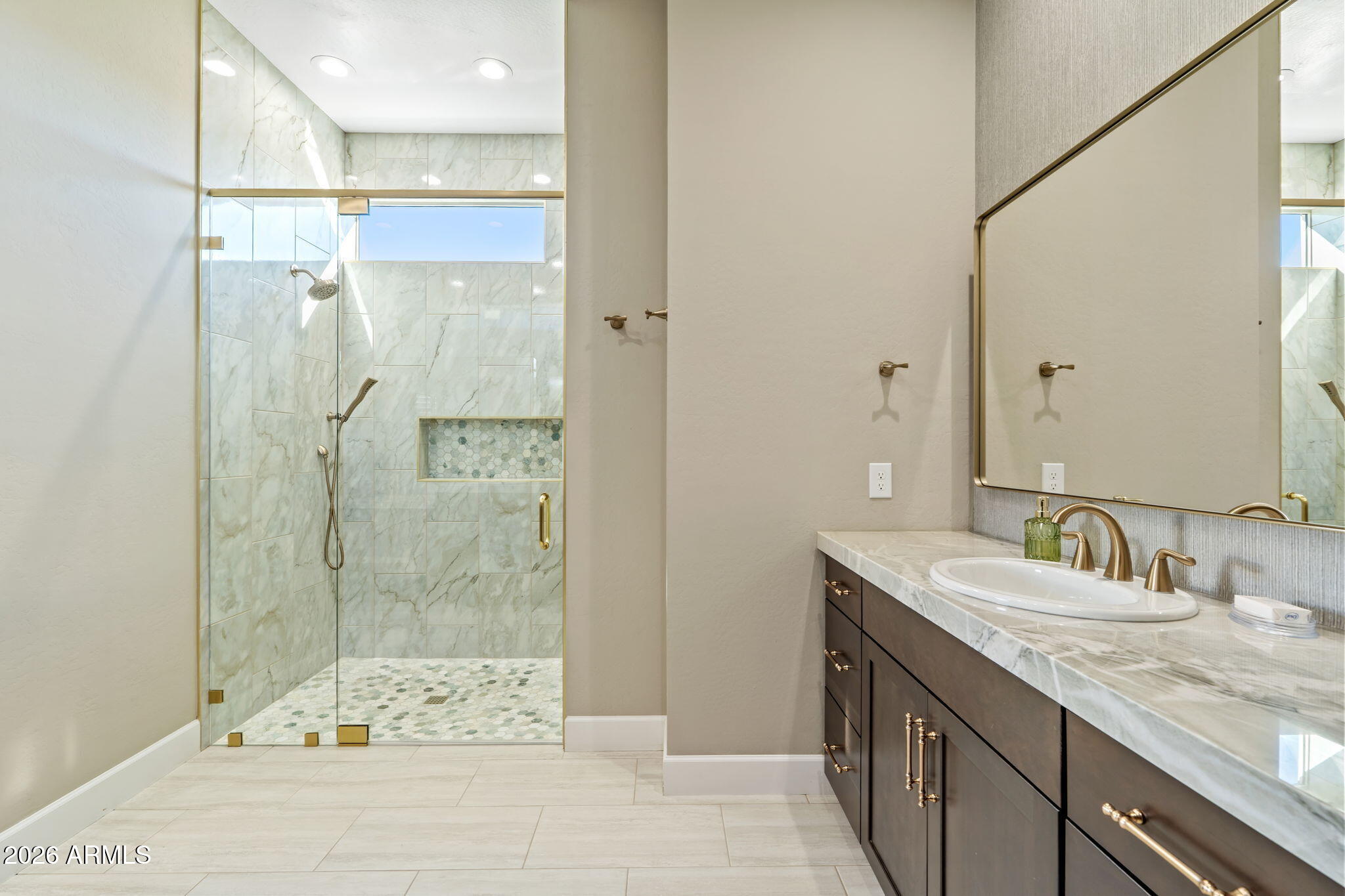 7652 E CAMINO DEL MONTE