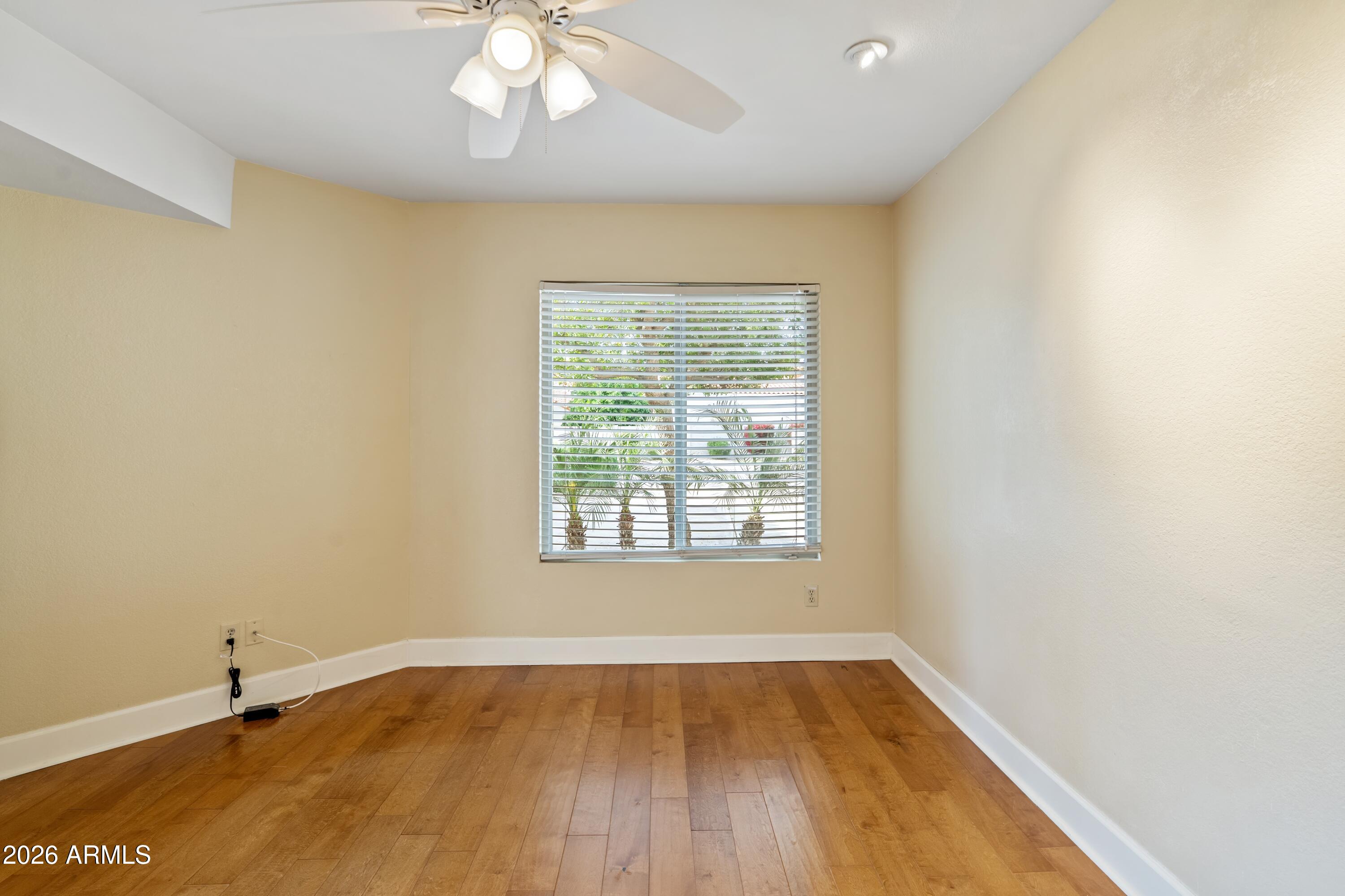 10077 E CALLE DE CIELO Circle