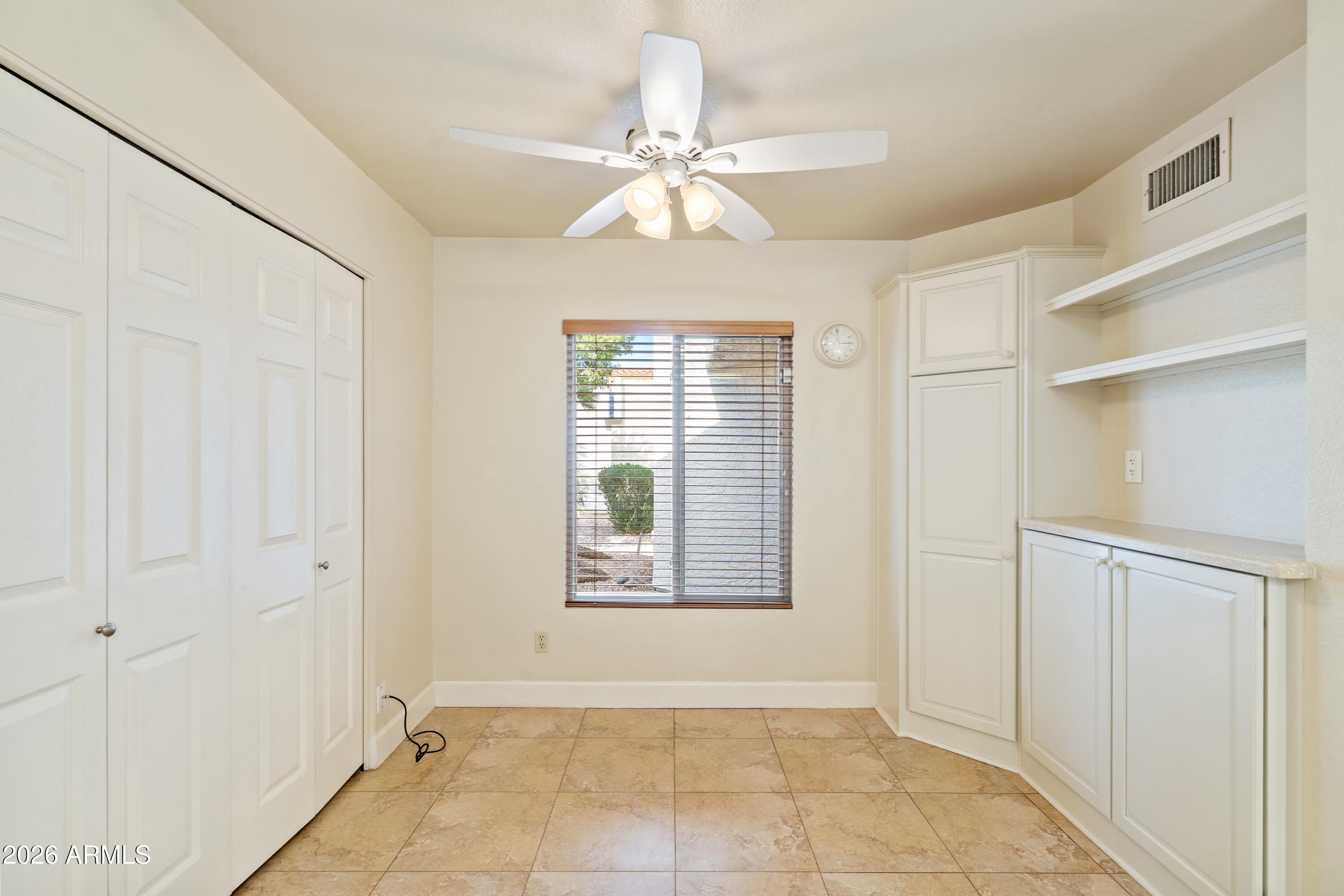 10077 E CALLE DE CIELO Circle