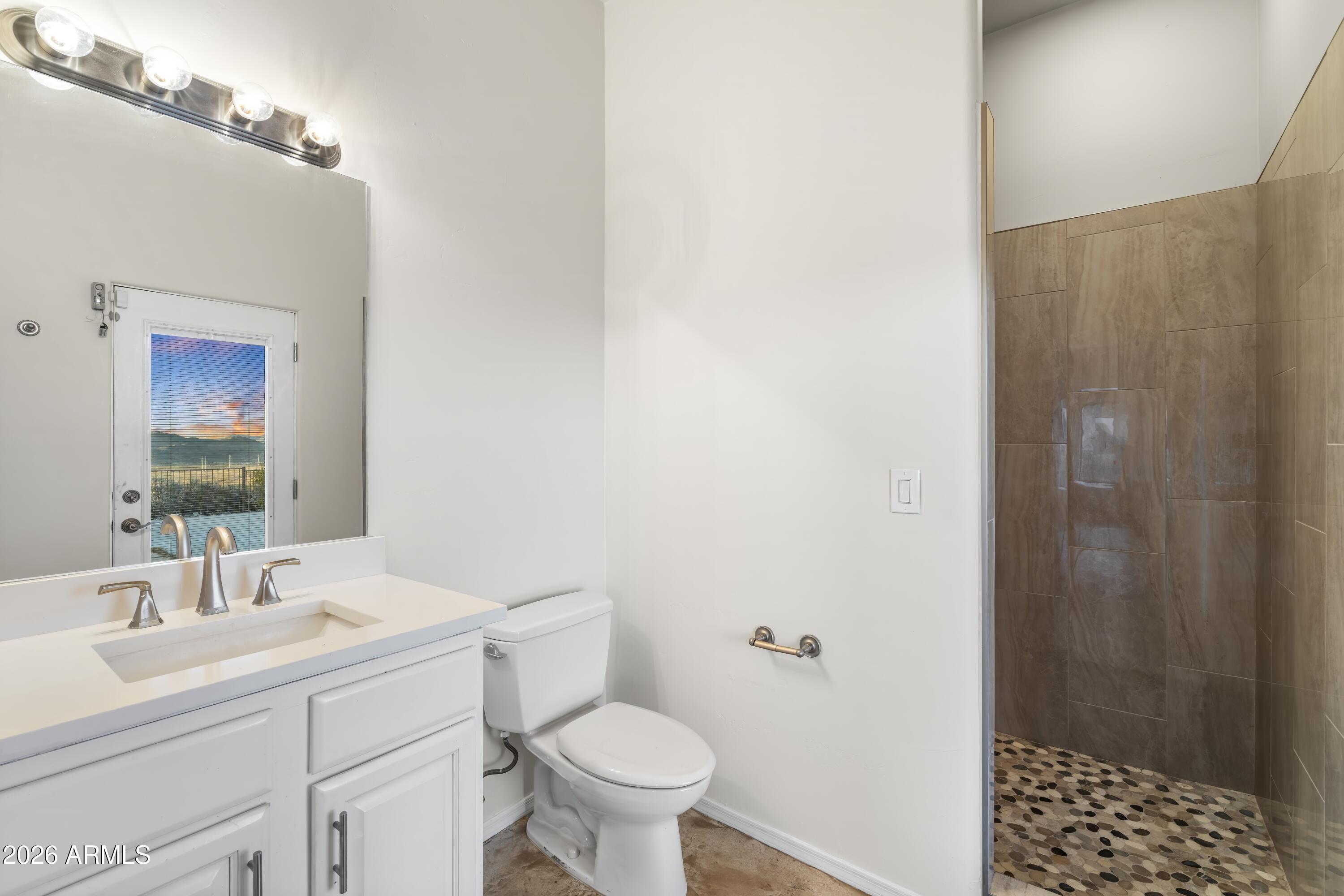 13040 N HIDDEN VALLEY Road