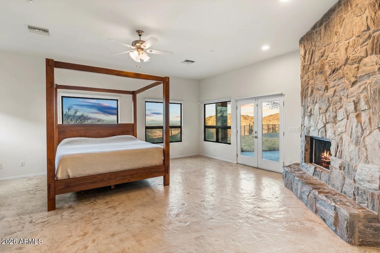 13040 N HIDDEN VALLEY Road