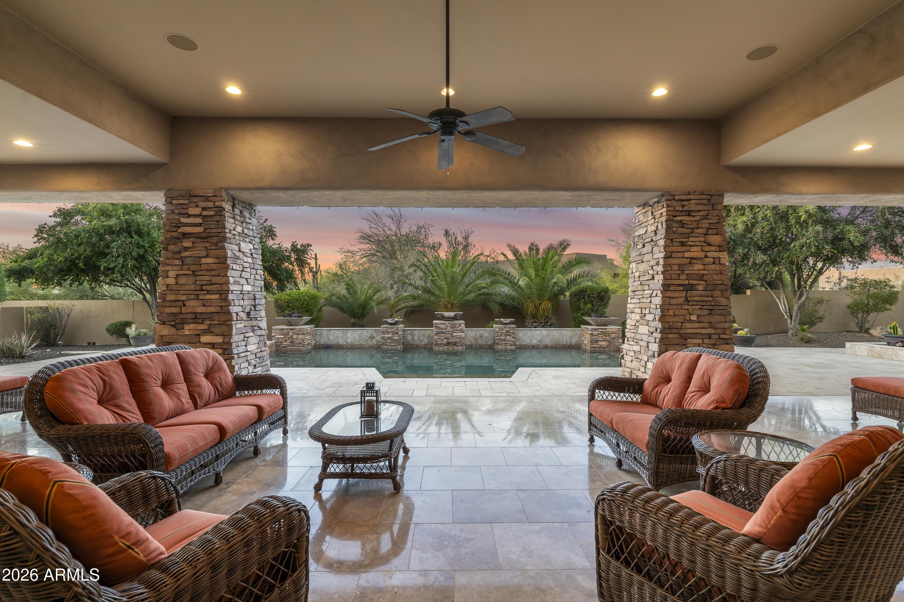 8728 E CAMINO DEL MONTE