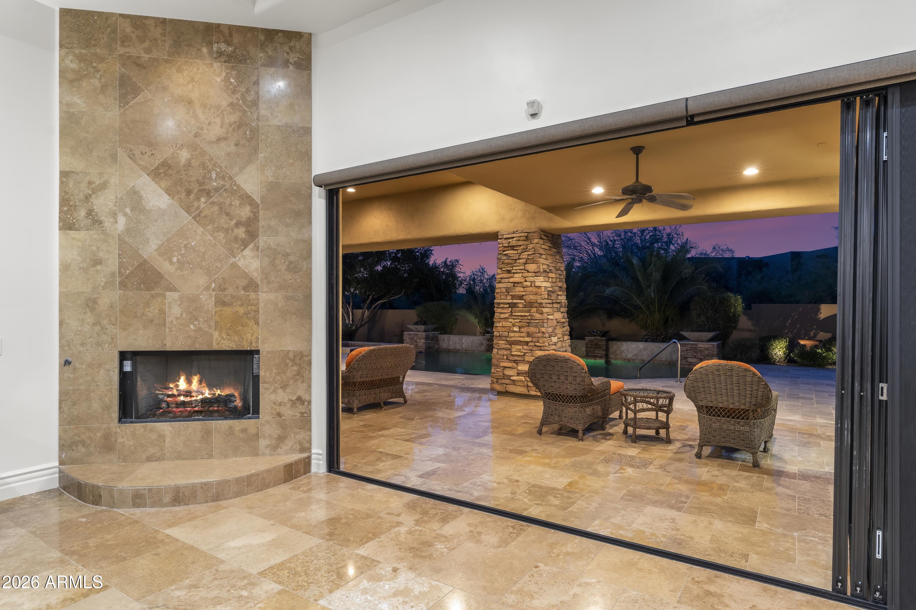 8728 E CAMINO DEL MONTE