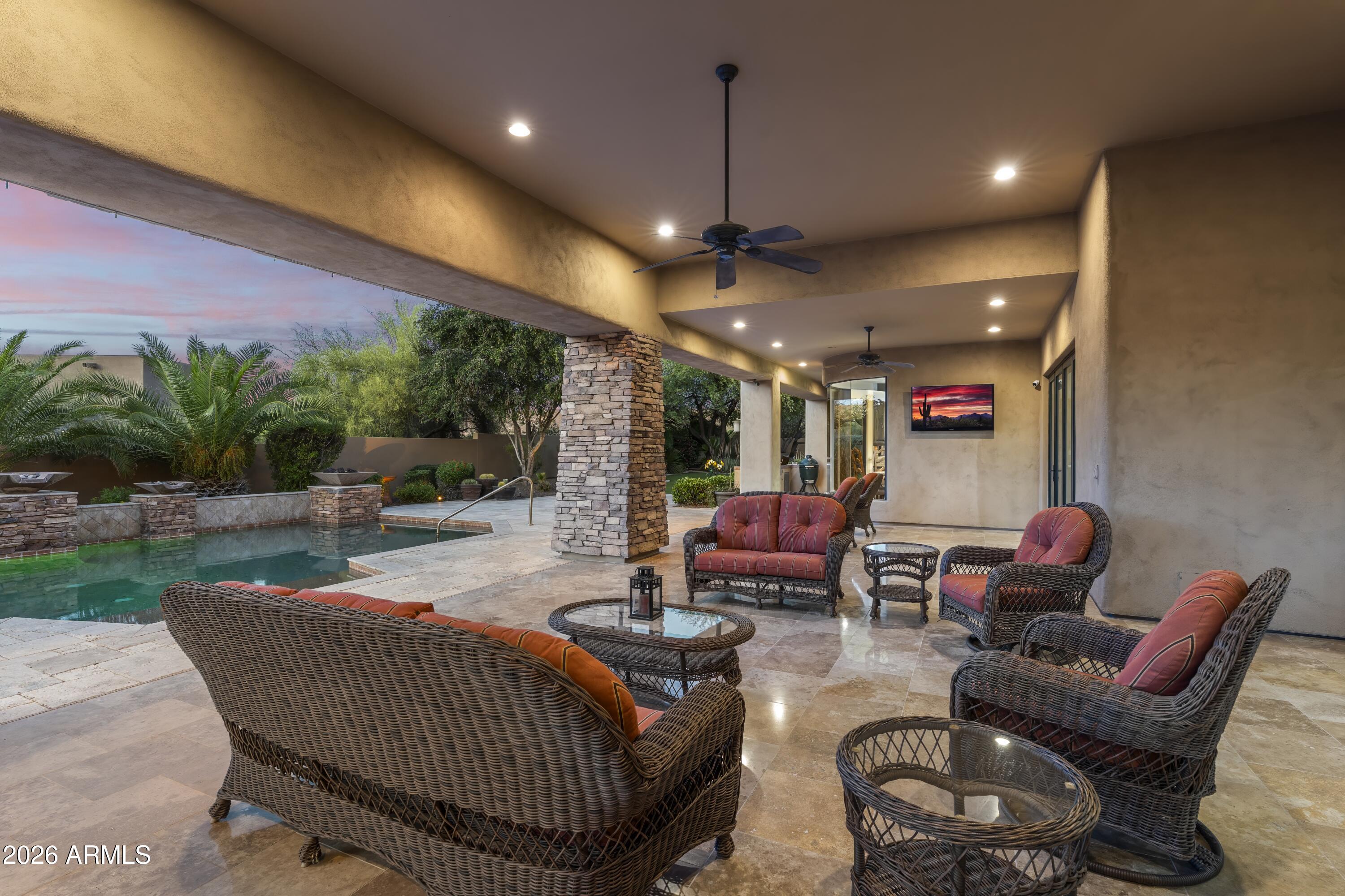 8728 E CAMINO DEL MONTE