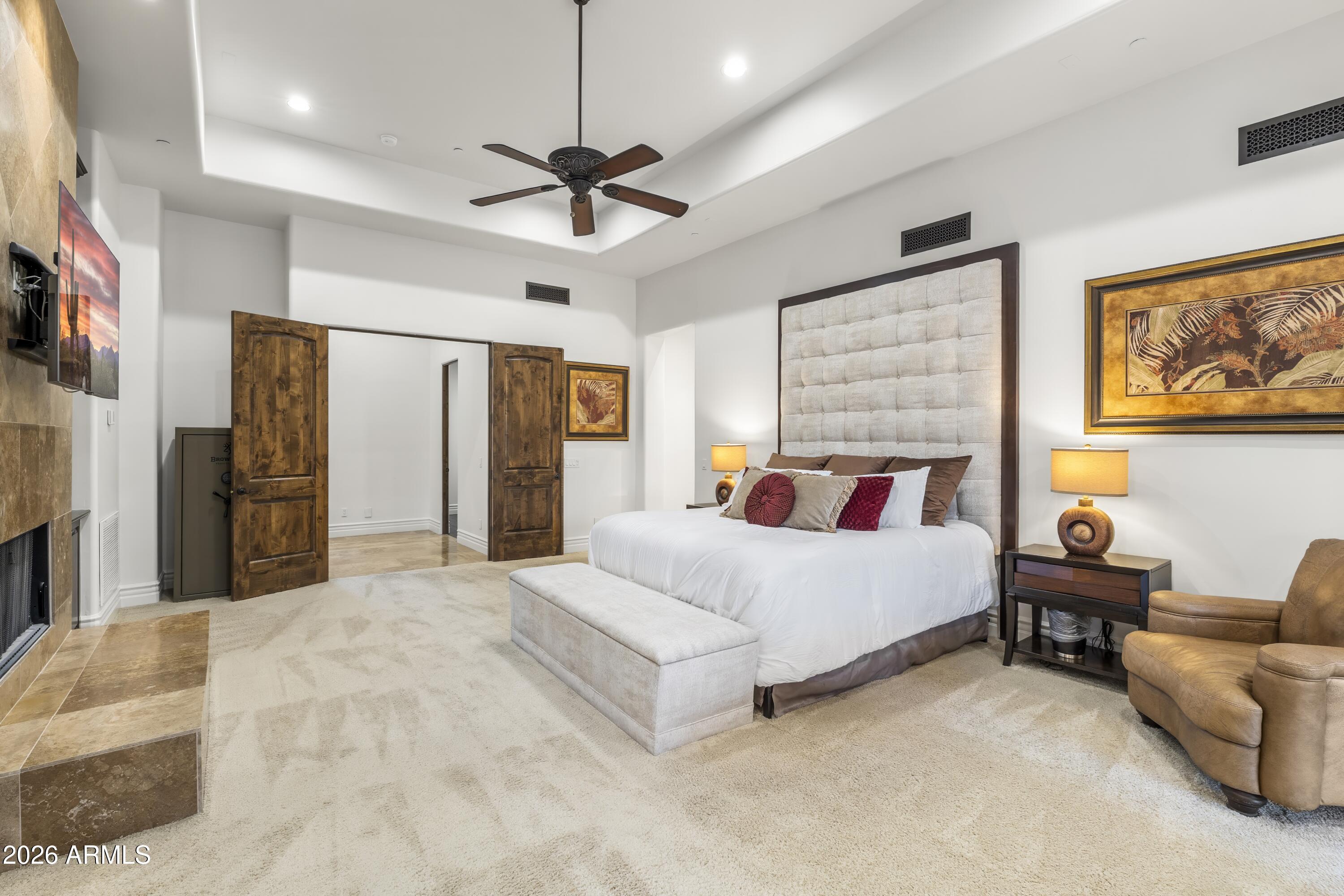 8728 E CAMINO DEL MONTE