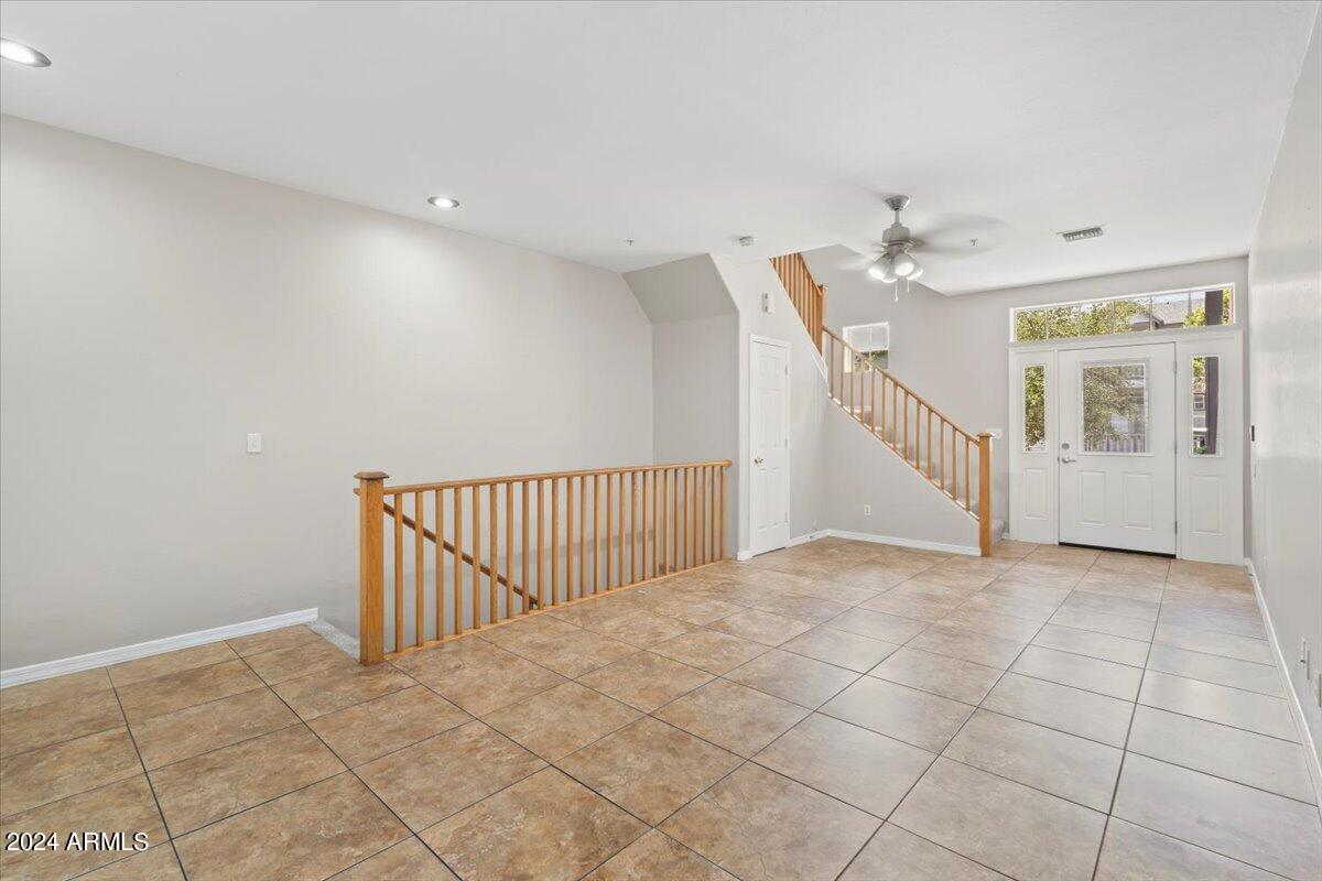 2016 S HAMMOND Drive 101