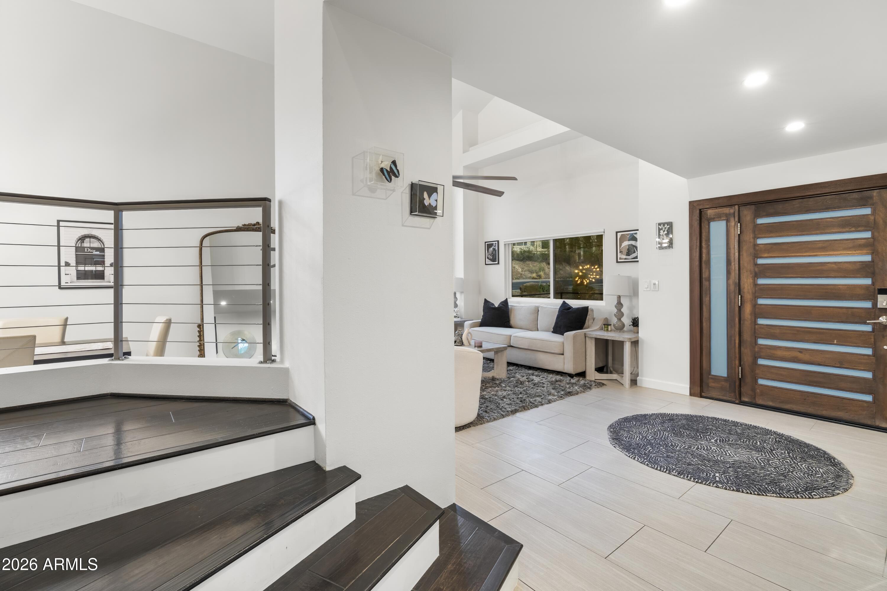 1136 E FOREST HILLS Drive