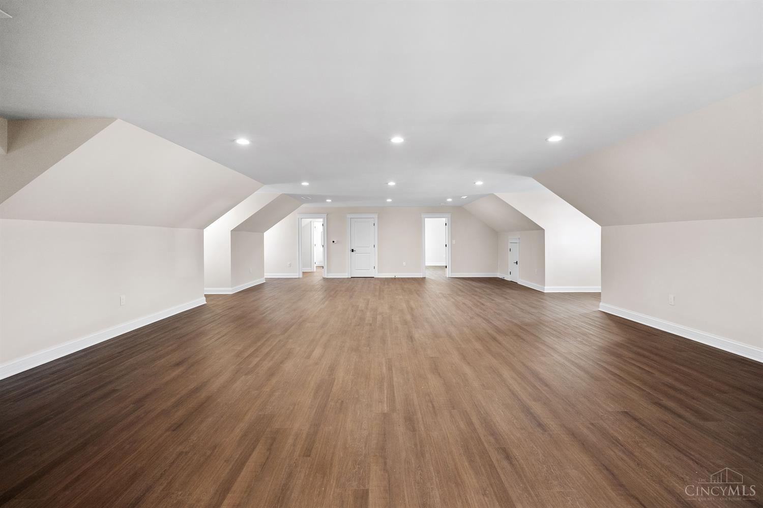 1694 W Huntley Road