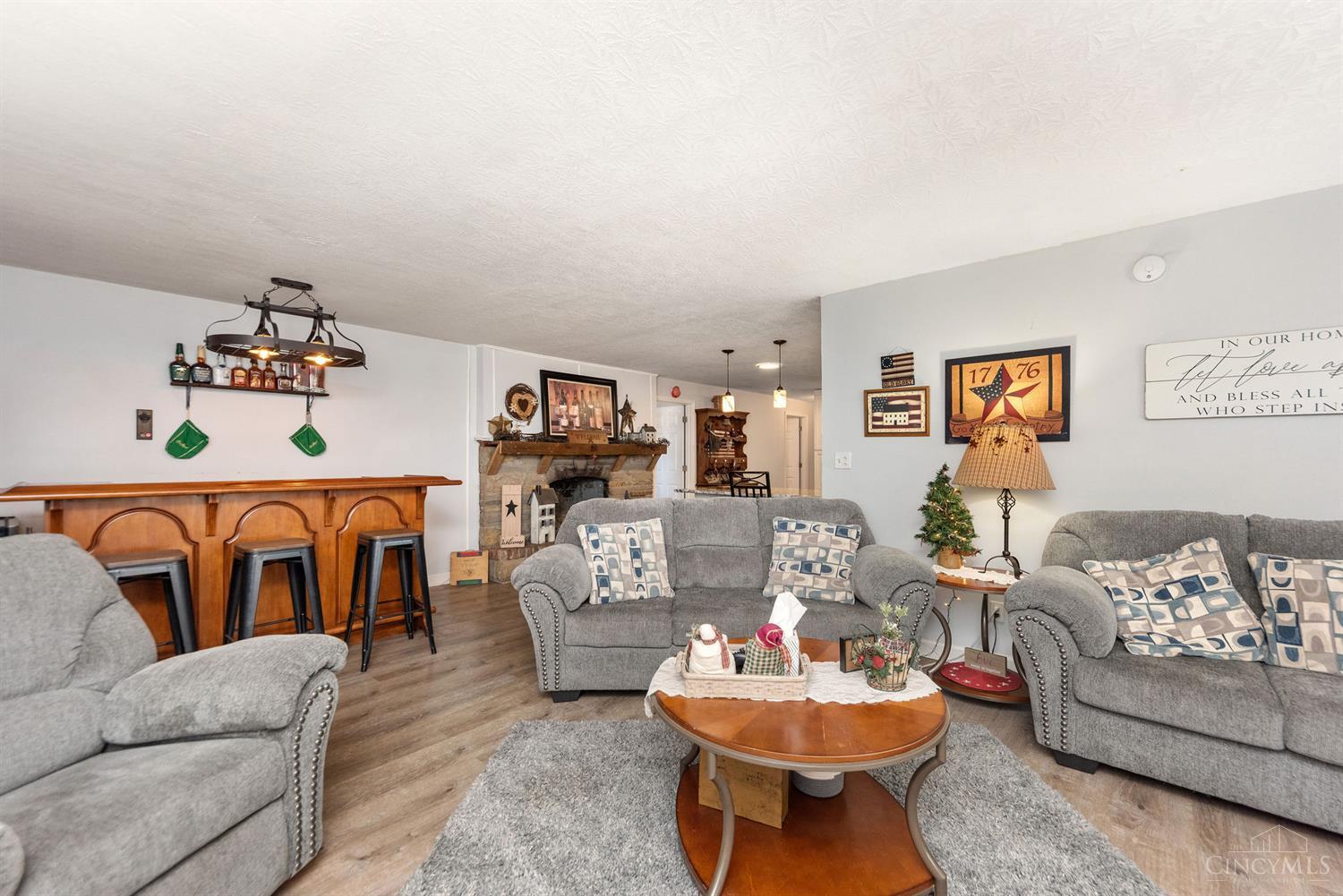 13238 Livemore Lane