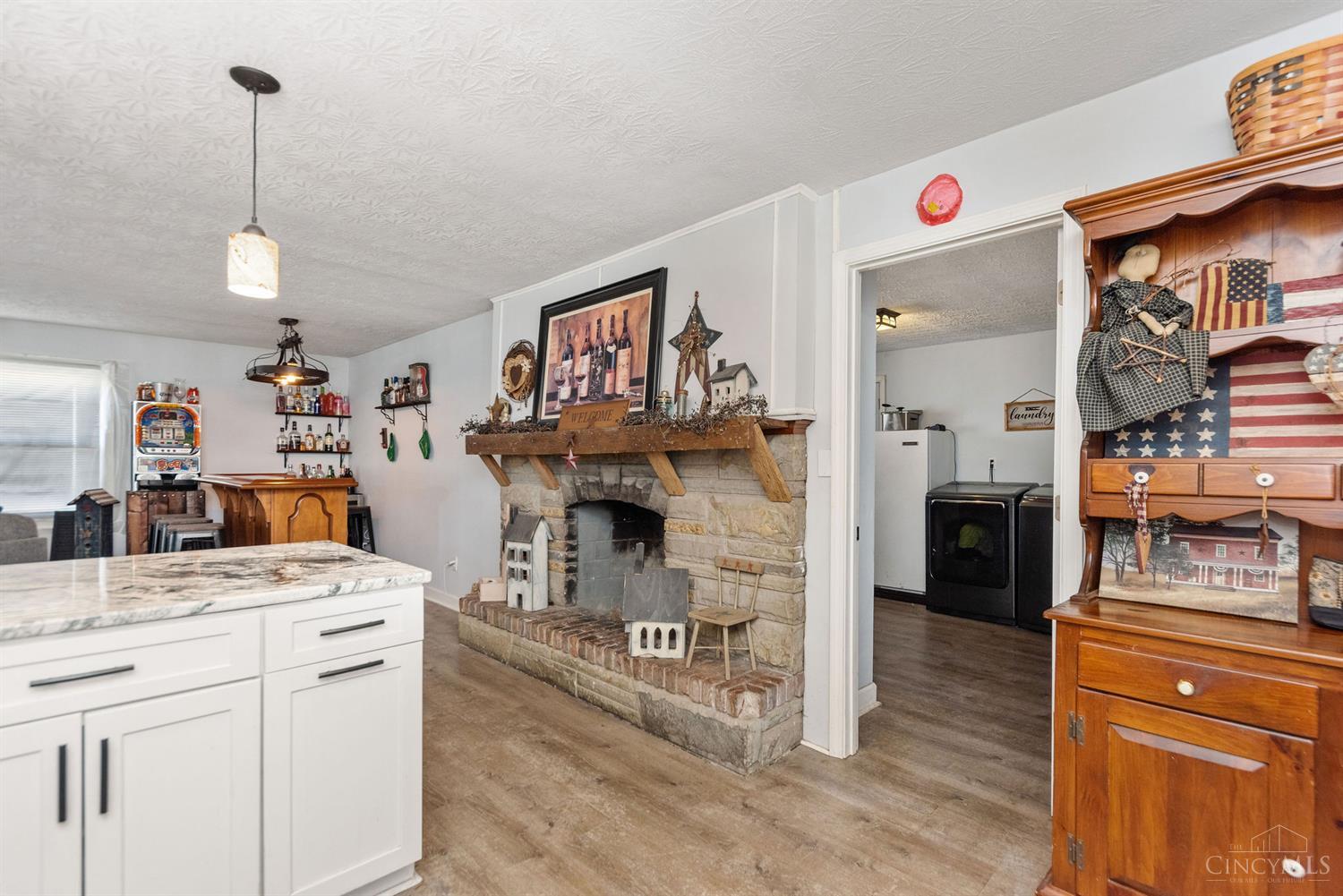 13238 Livemore Lane