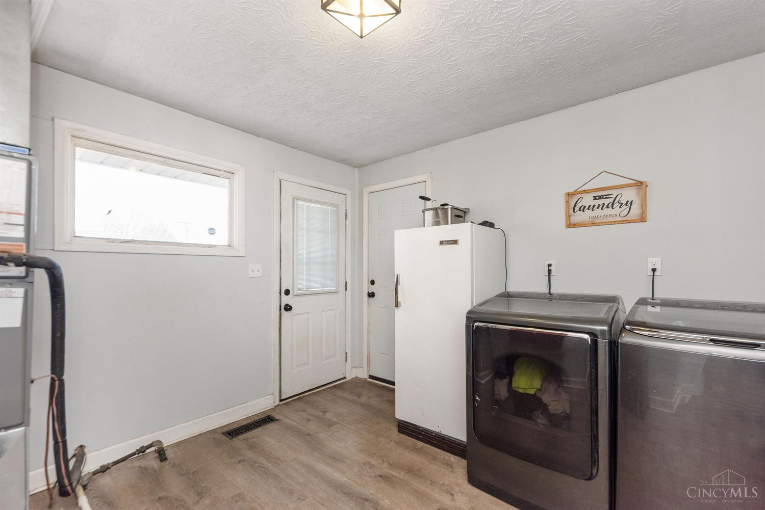 13238 Livemore Lane