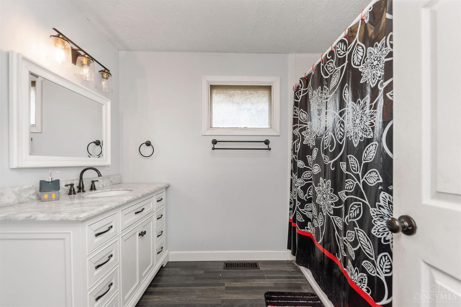 13238 Livemore Lane