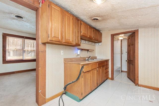 231 Campbell Lane