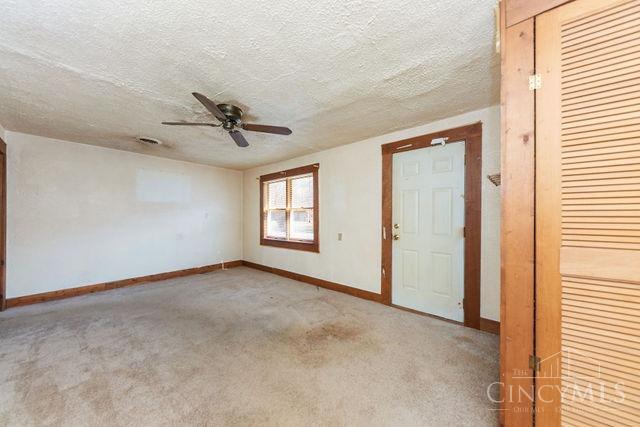 231 Campbell Lane