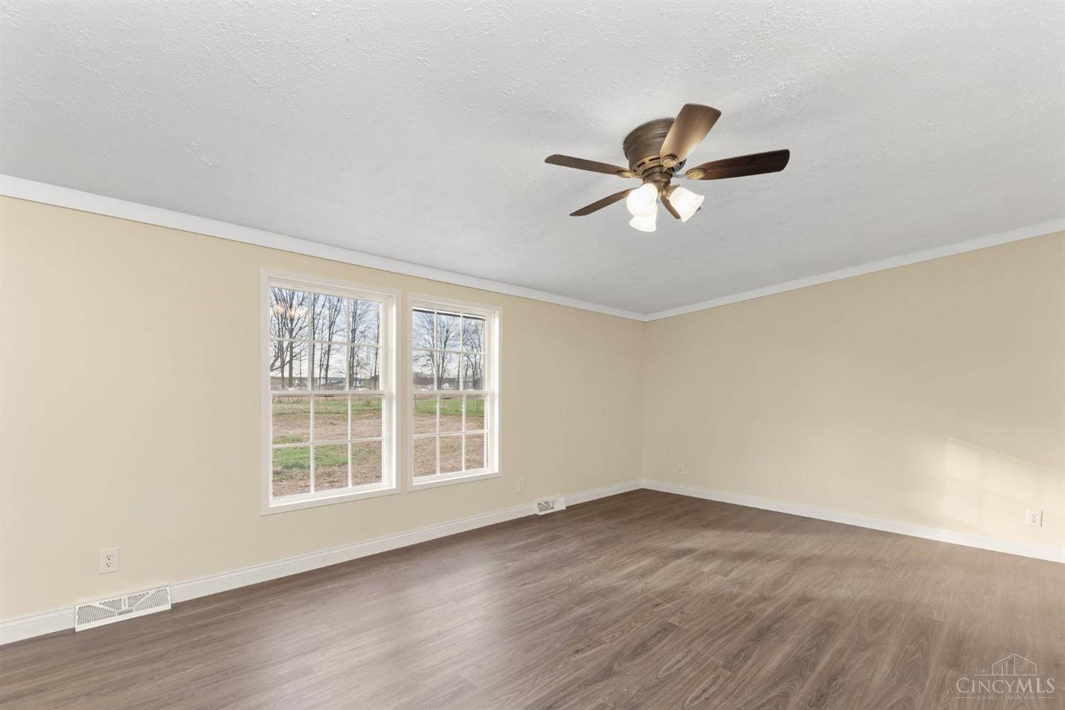 243 Silver Lane