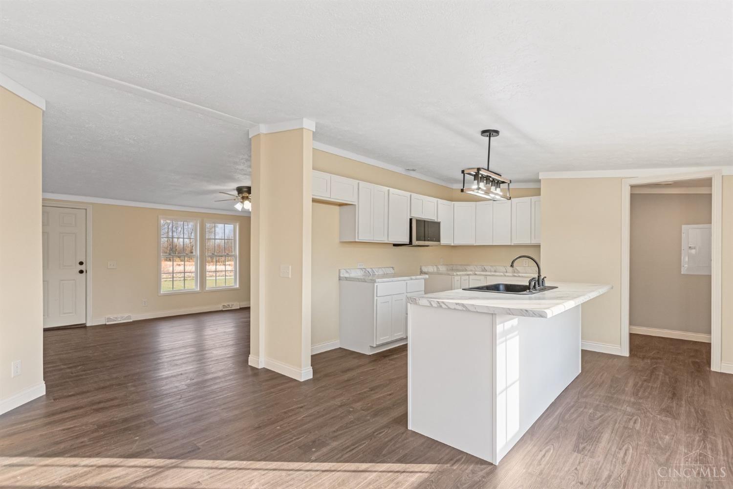 243 Silver Lane