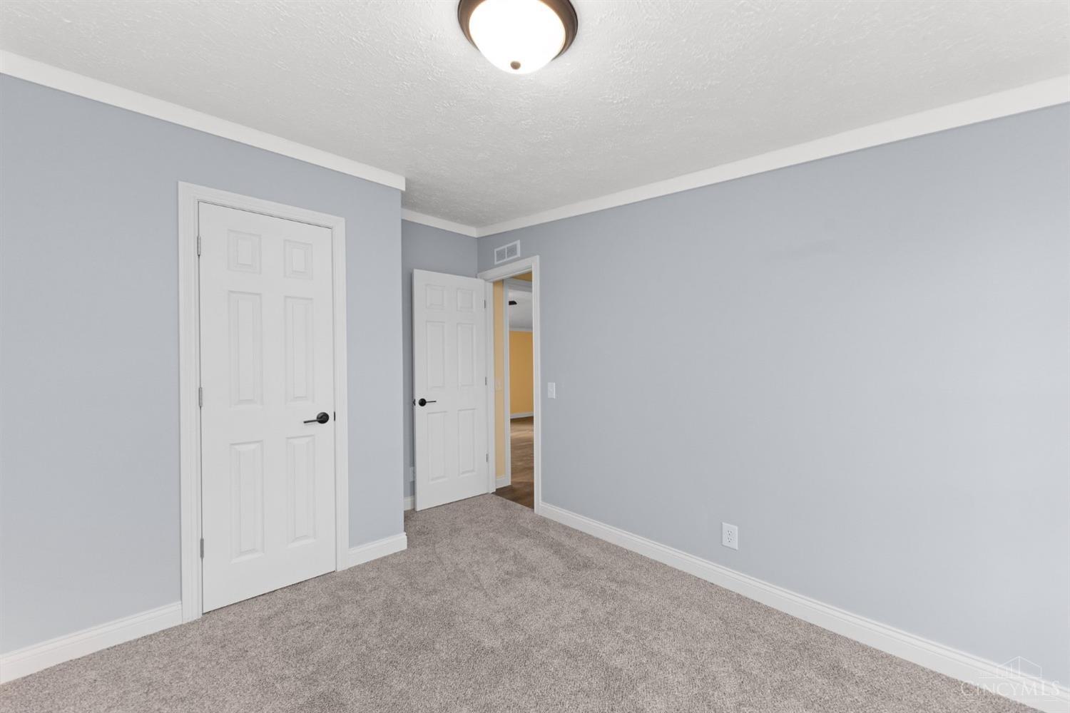 243 Silver Lane