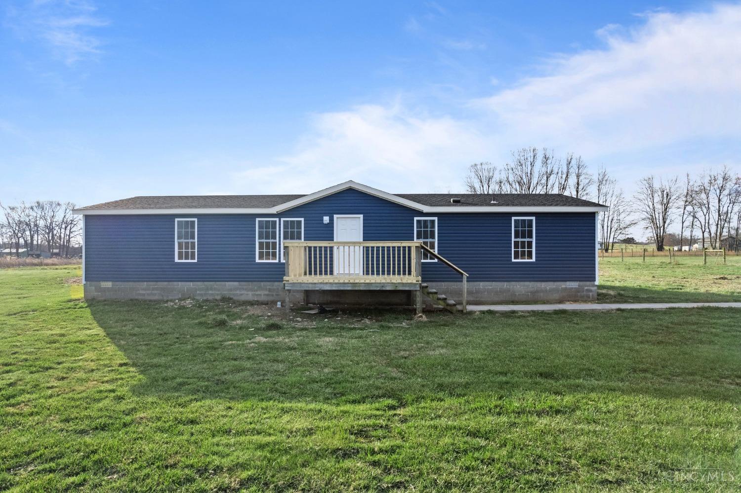243 Silver Lane
