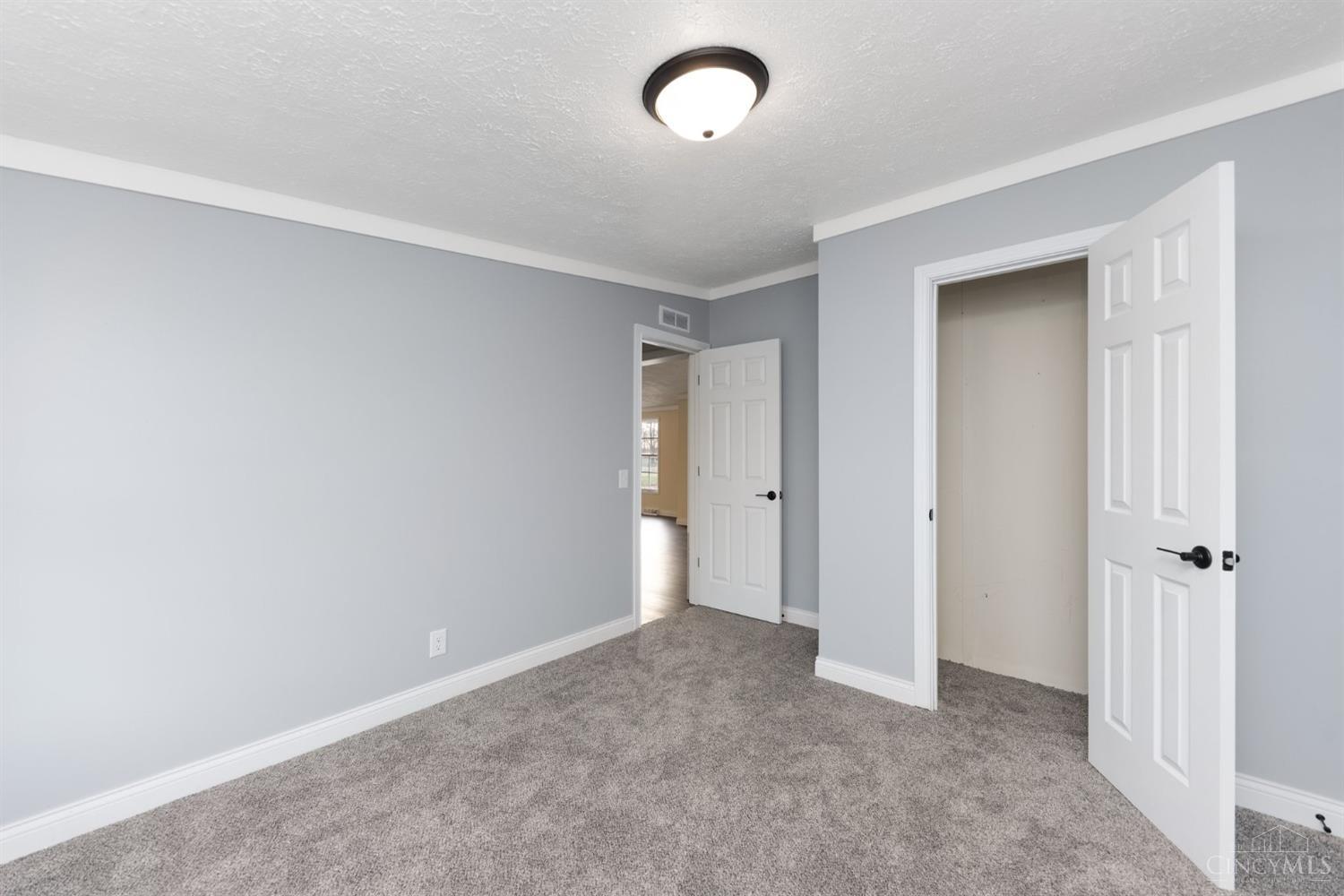 243 Silver Lane