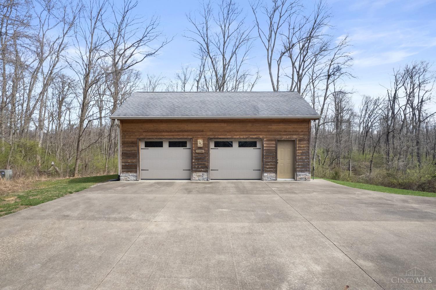 7386 Fox Run Road