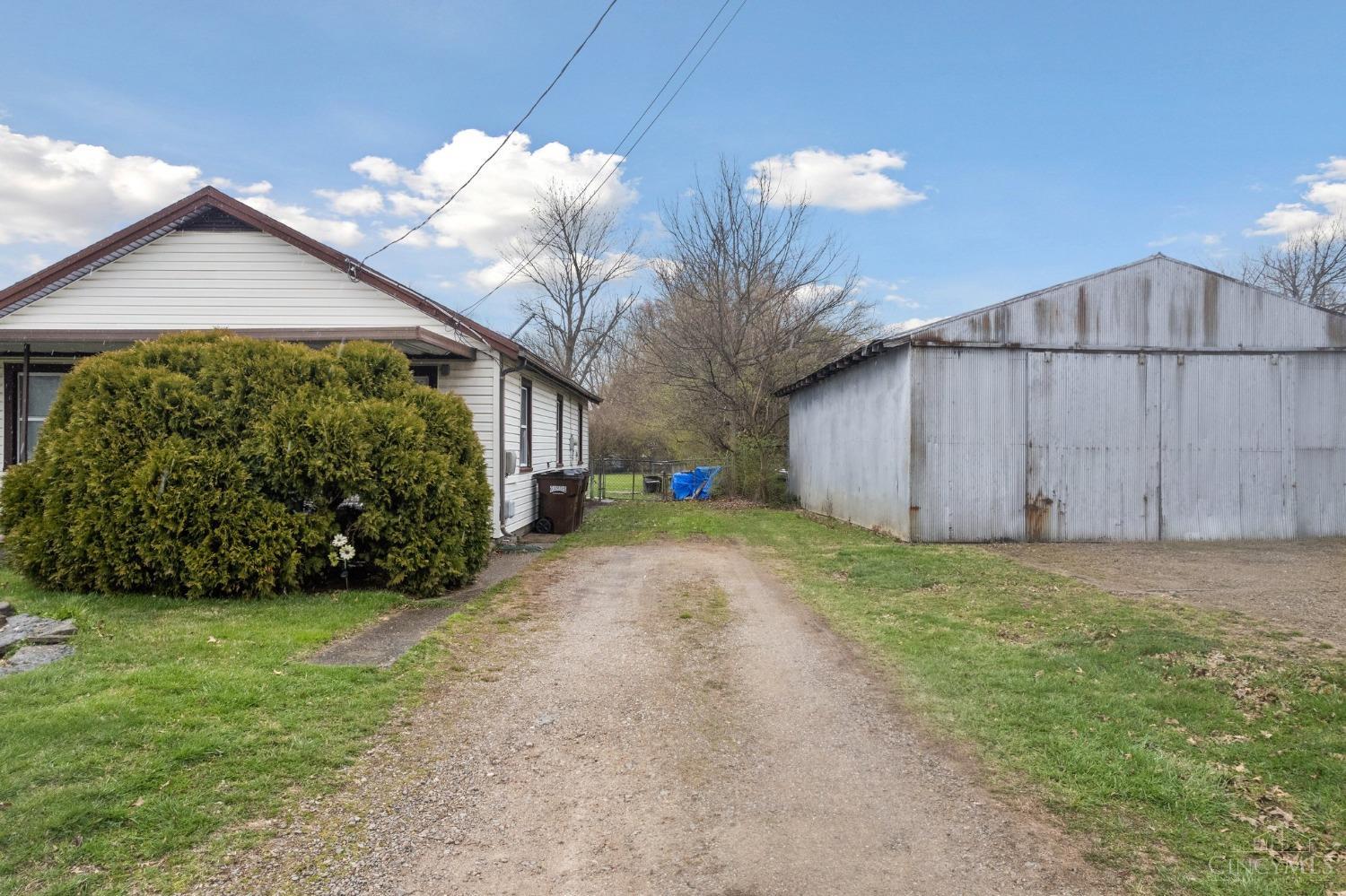 658 Willow Street