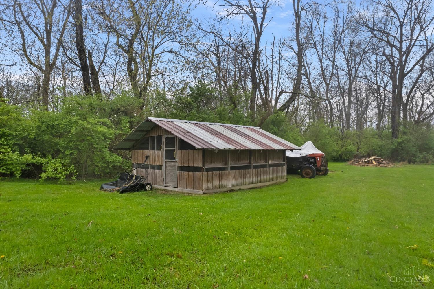 10505 Drake Road