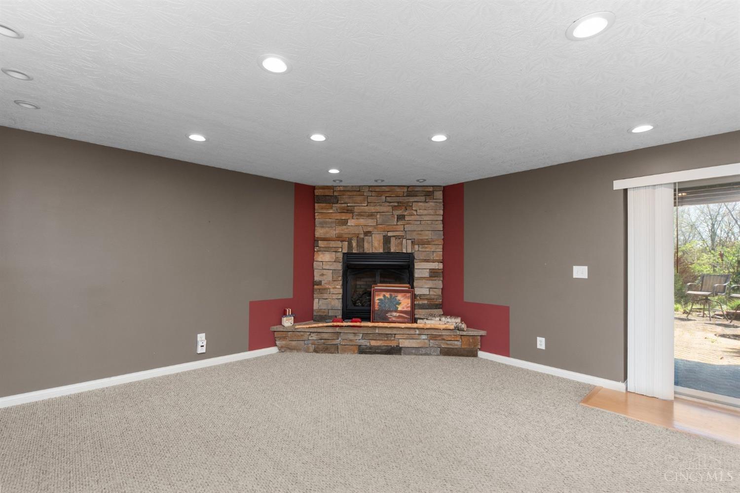 2202 Meisman Drive