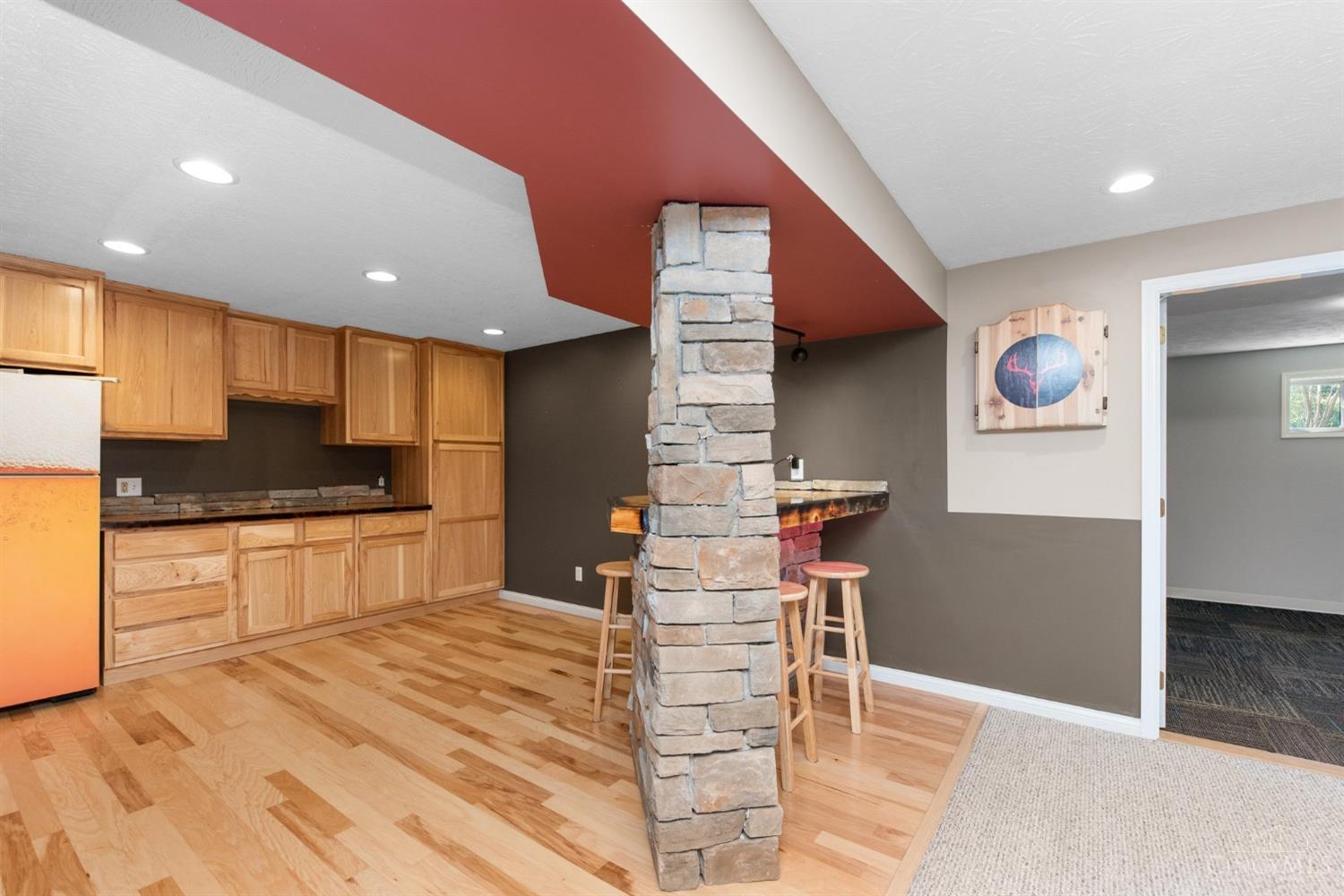 2202 Meisman Drive
