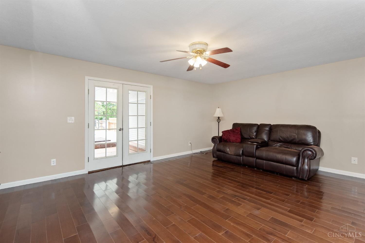 110 Douglas Circle