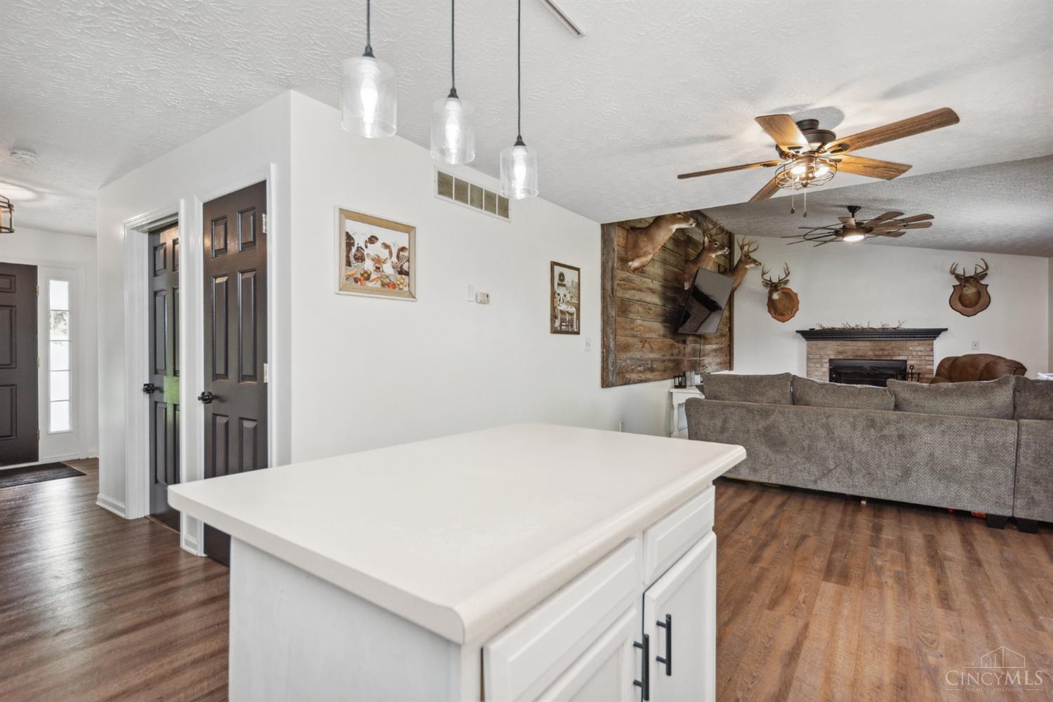 1363 Bentonville Road
