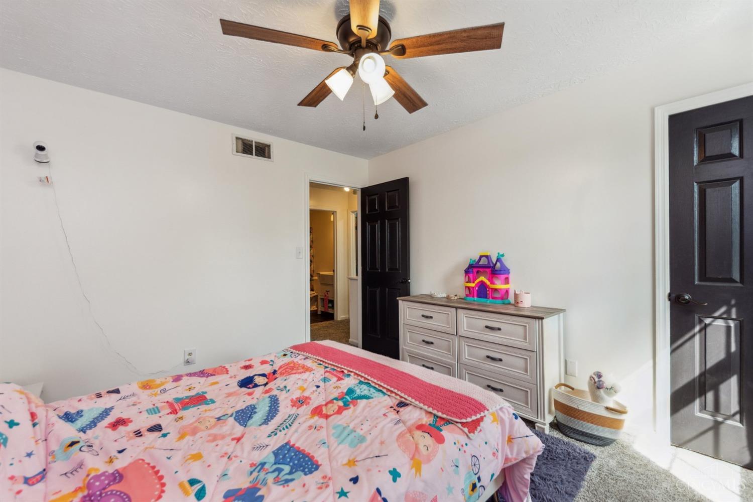 1363 Bentonville Road