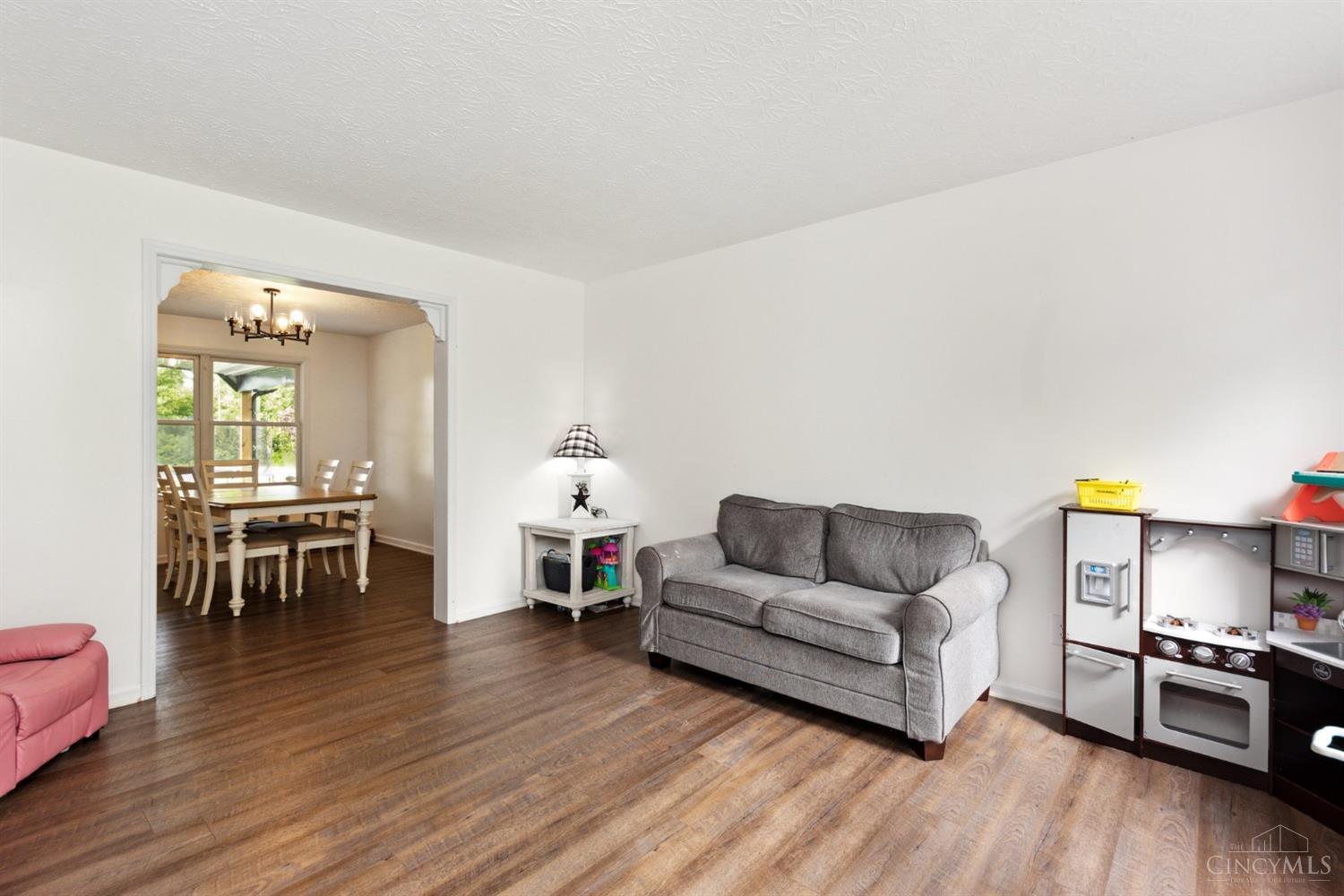 1363 Bentonville Road