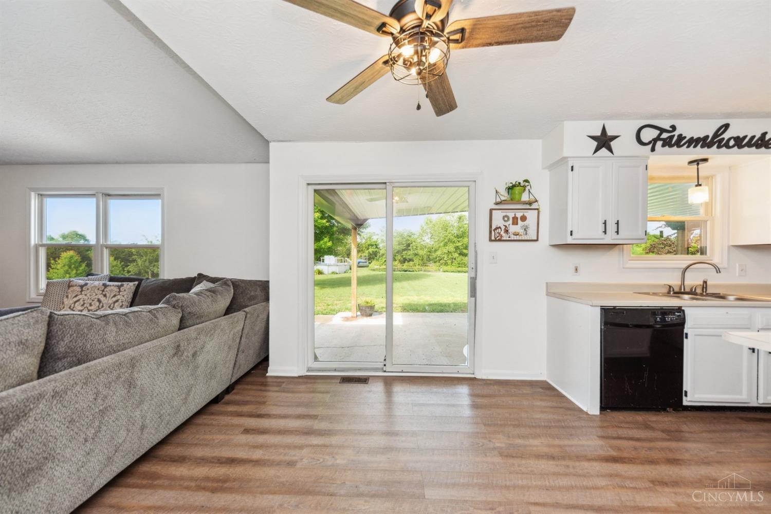 1363 Bentonville Road