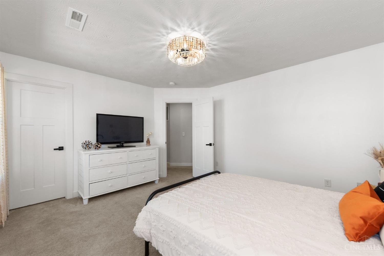 2340 Bridgewater Drive