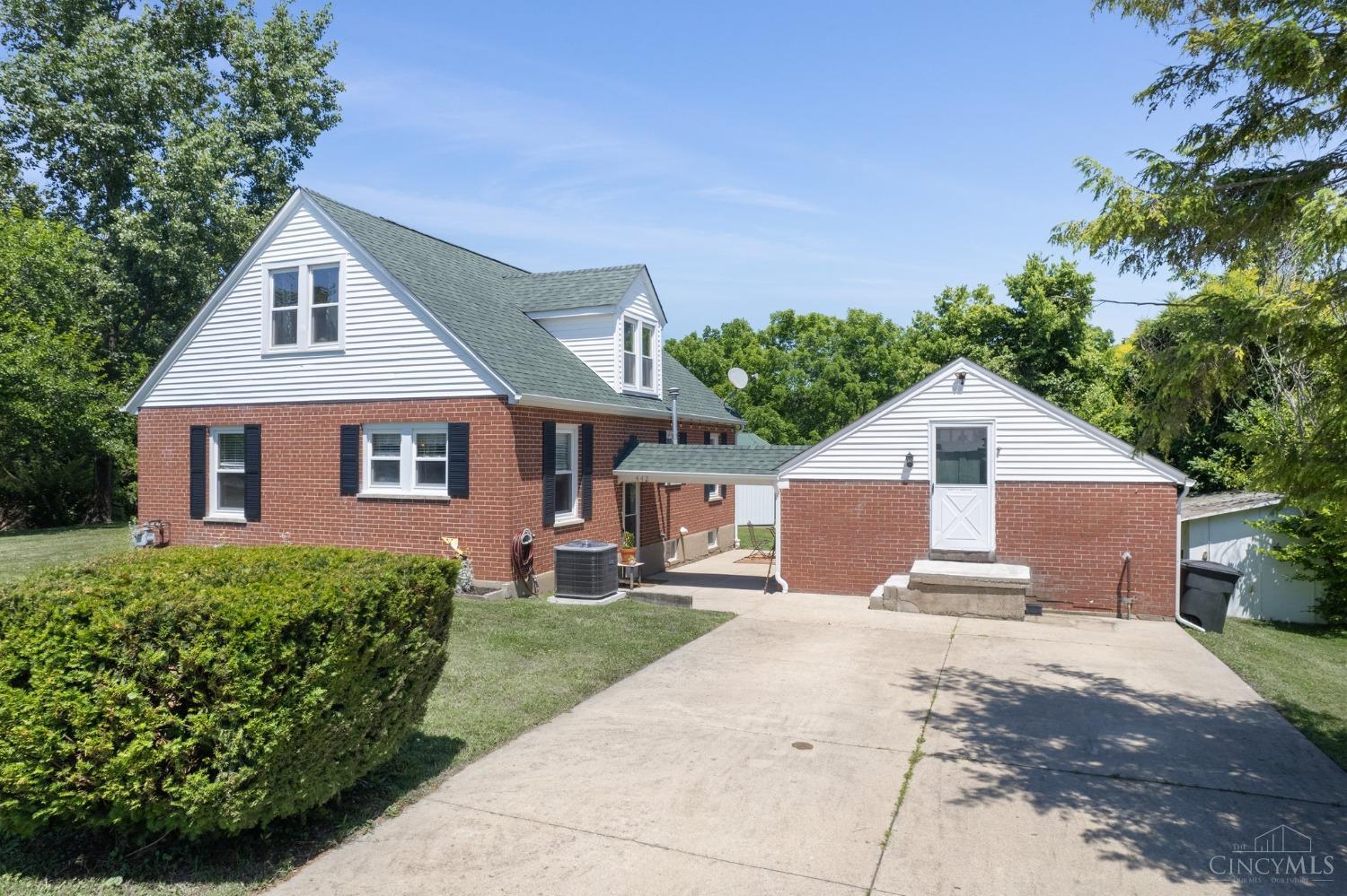 442 W State Street