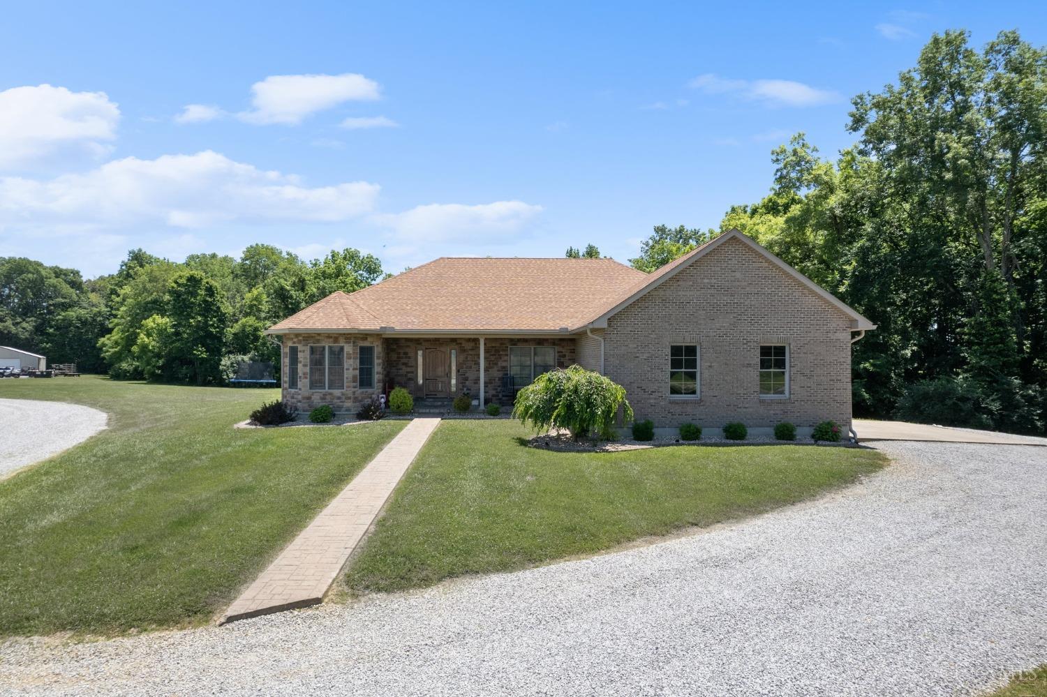 2642 Eden Road