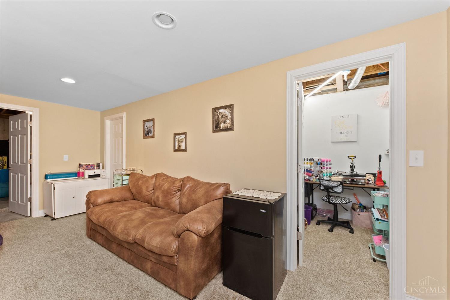 2642 Eden Road
