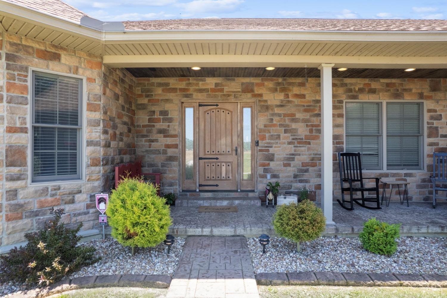 2642 Eden Road