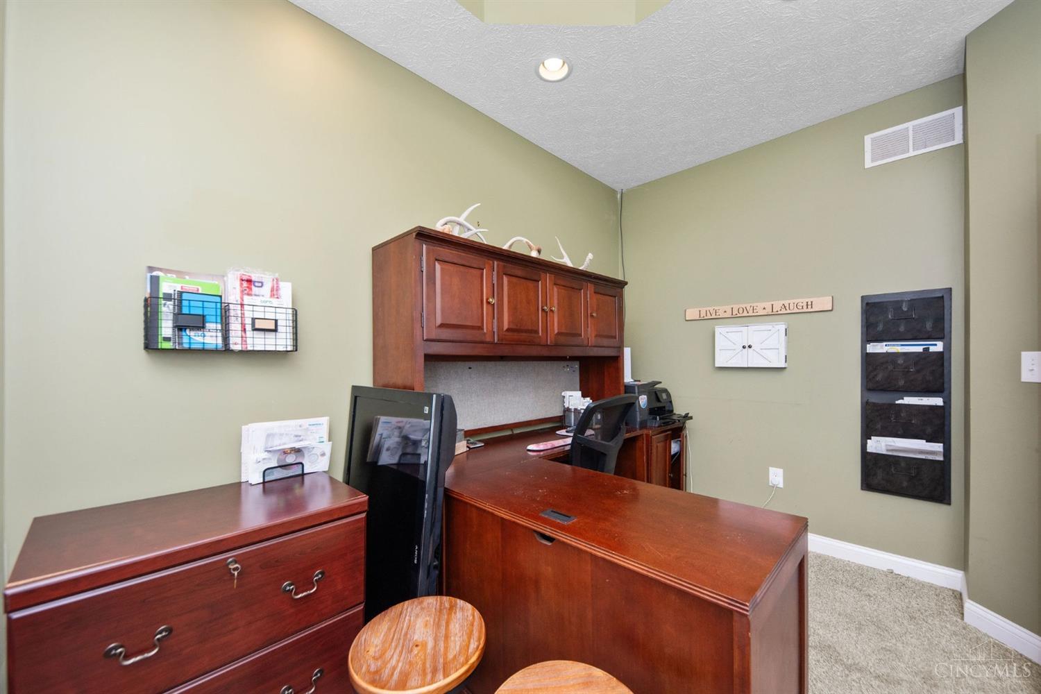 2642 Eden Road