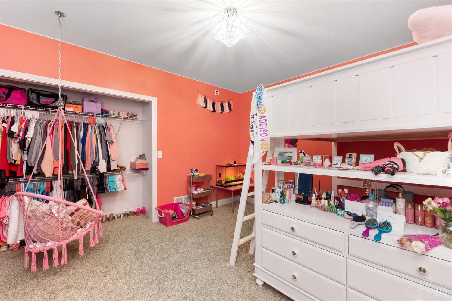 2642 Eden Road