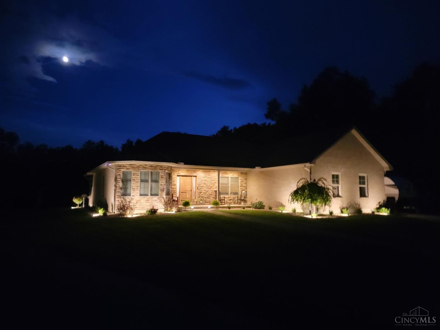 2642 Eden Road