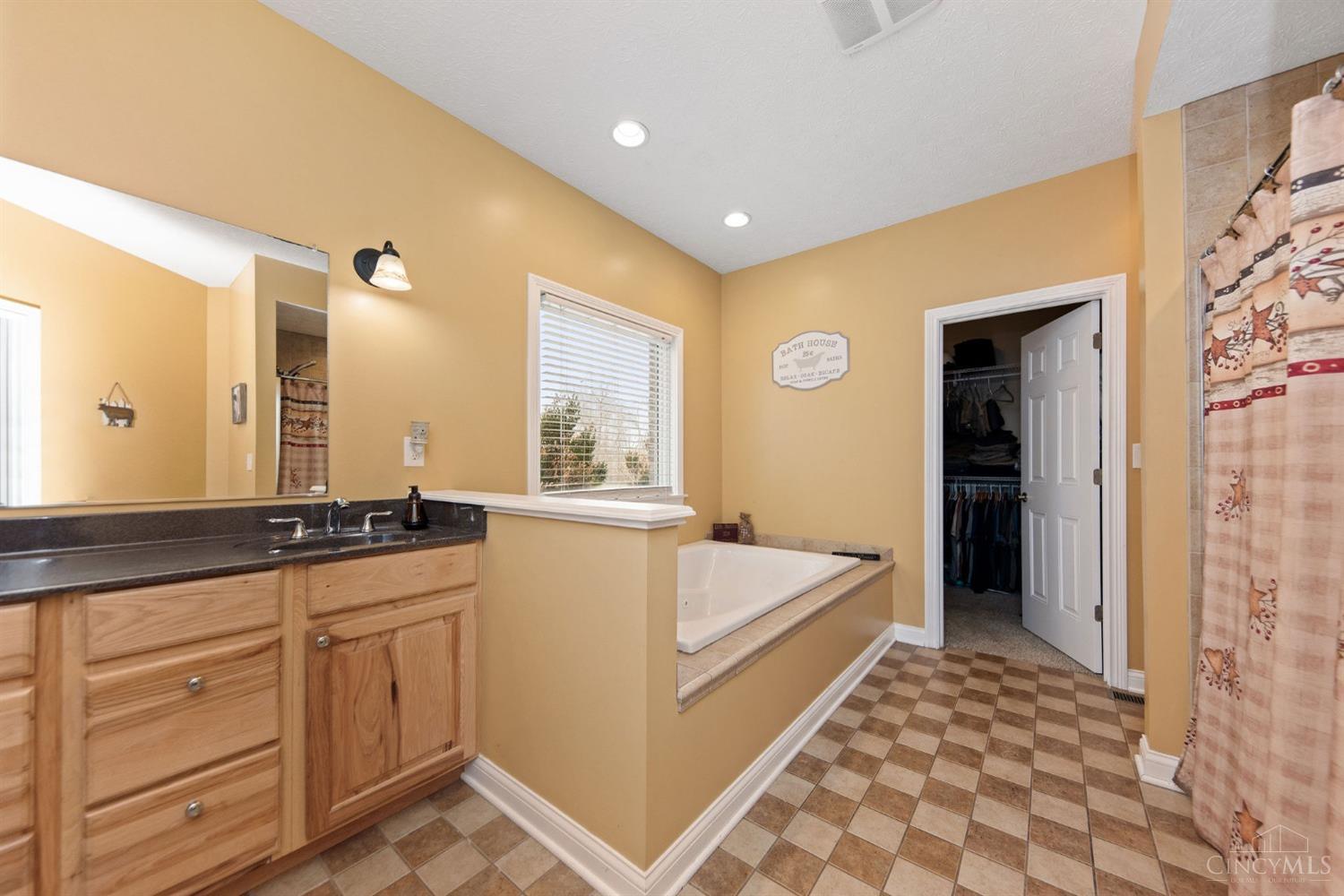 2642 Eden Road
