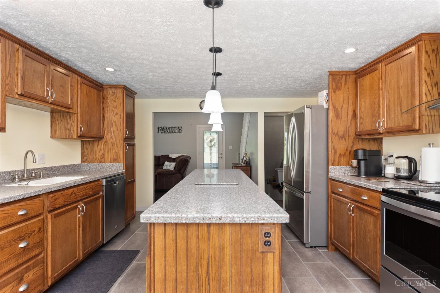 1720 Logans Lane