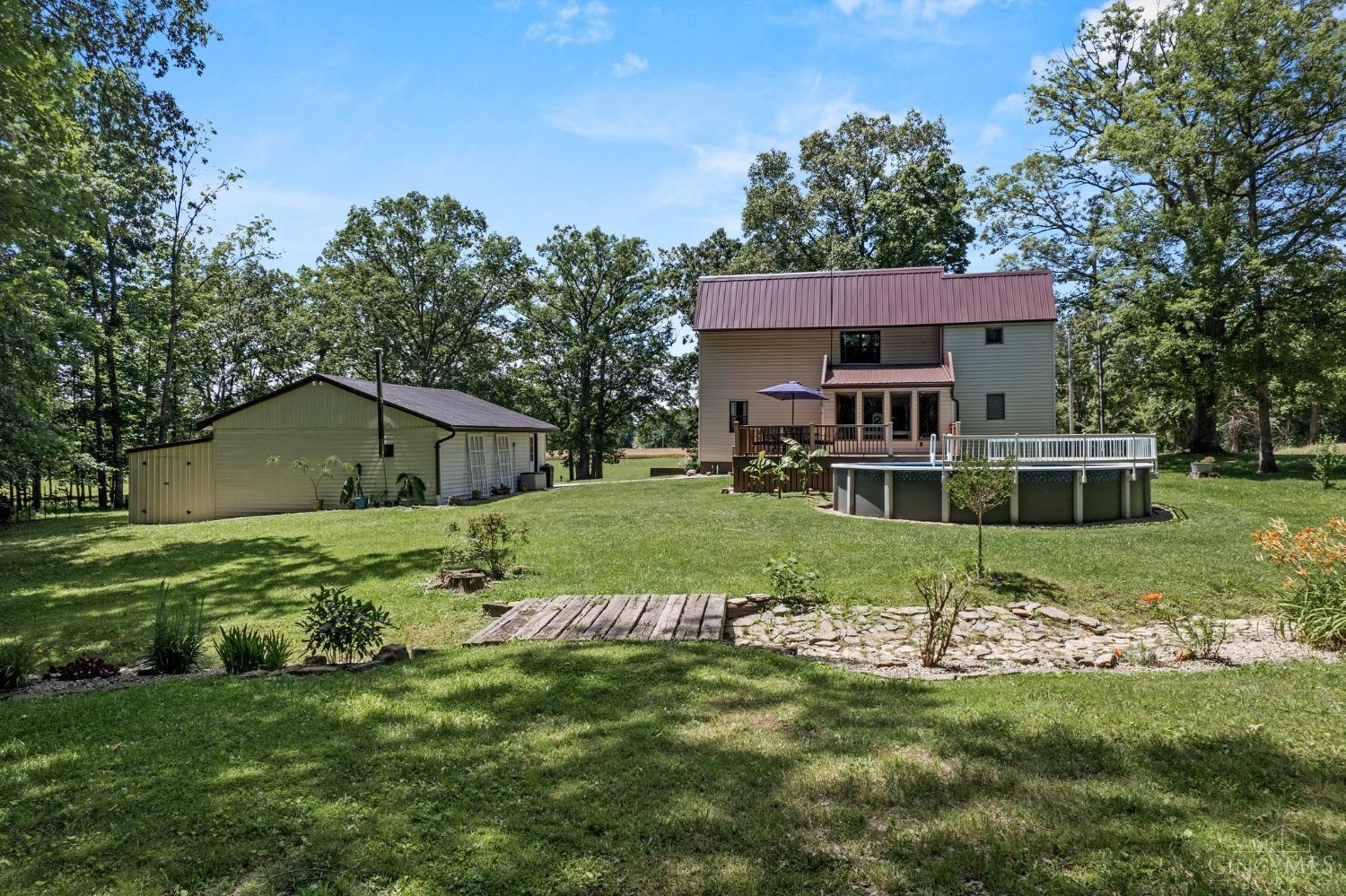 1720 Logans Lane