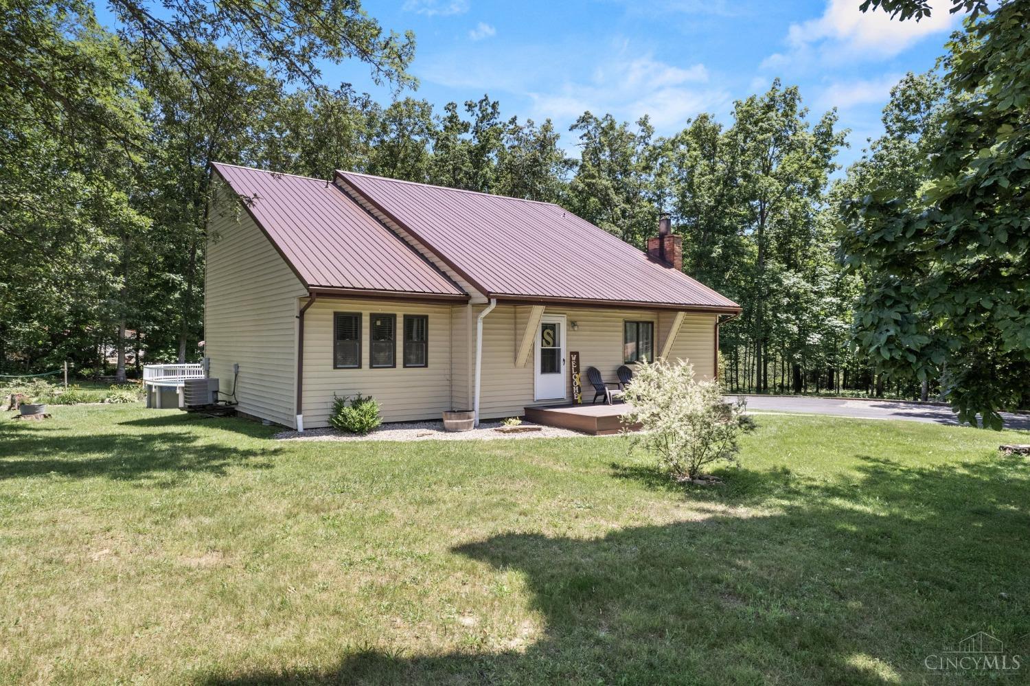 1720 Logans Lane