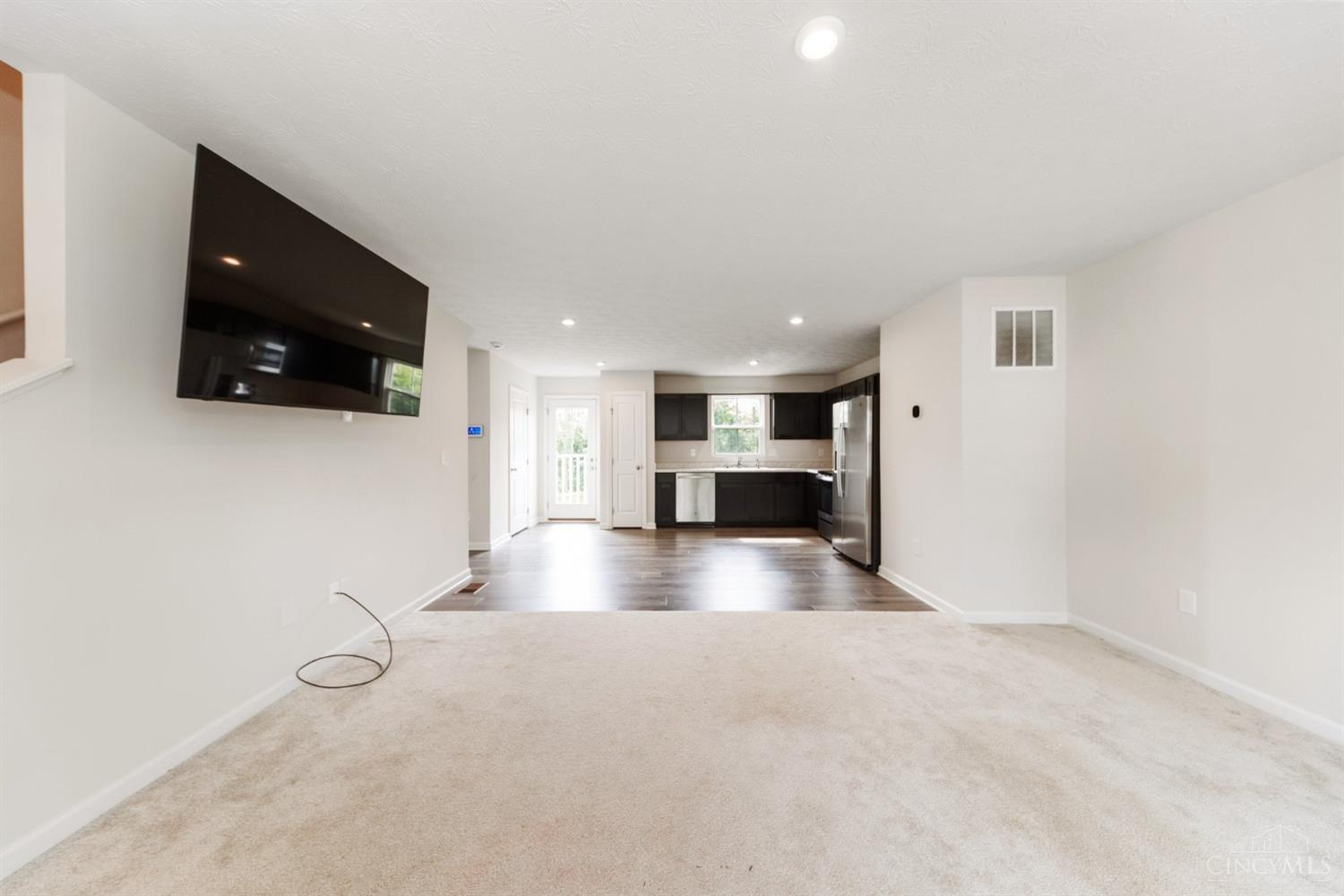 90 Cedarwood Drive